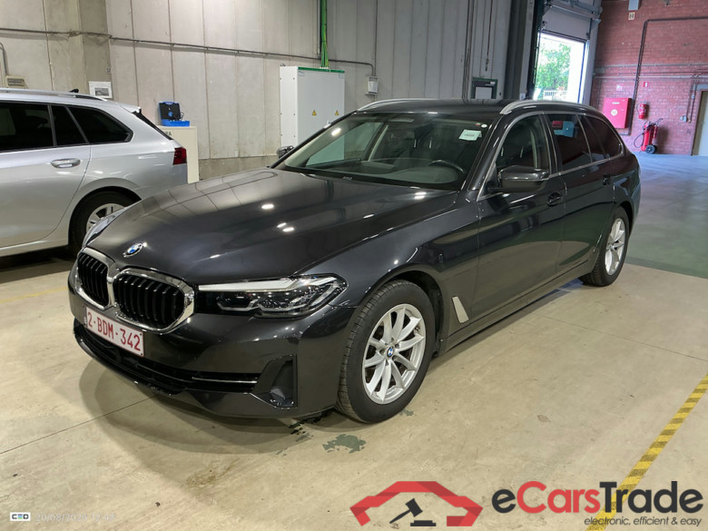 BMW 5 TOURING - 2020 520iA MHEV #1
