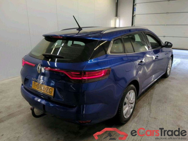 RENAULT Mégane Estate 1.3 TCe140 Equilibre #2