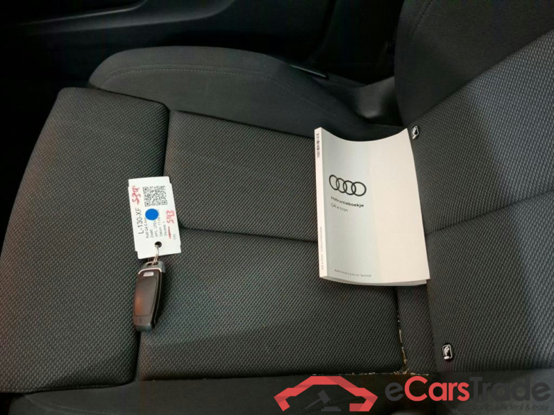 AUDI Q4 e-tron 150 kW #6