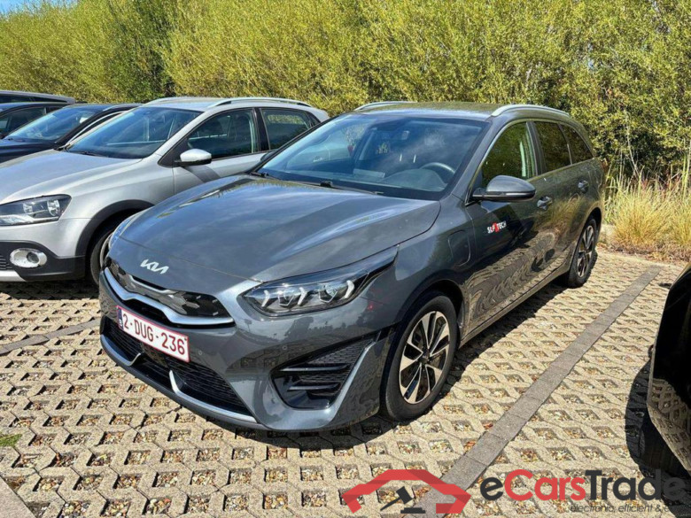 KIA Ceed SW PHEV Ceed SW 1.6 GDi PHEV Business Line DCT #1