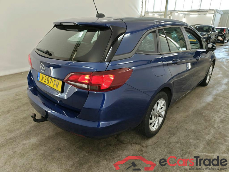 Opel Astra Sports Tourer 1.2 turbo 81kW Edition 5d #2
