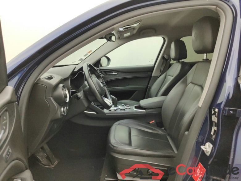 ALFA ROMEO STELVIO DIESEL - 2020 2.2 MJD 190 AWD Super 5d #3