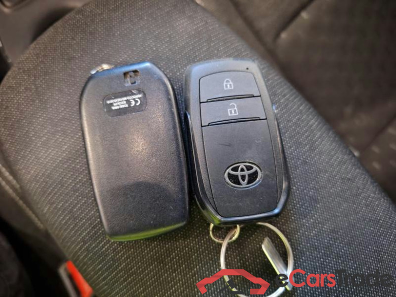TOYOTA COROLLA / 2019 / 5P / STATION WAGON TS 1.8 HYBRID ACTIVE MY23 #6
