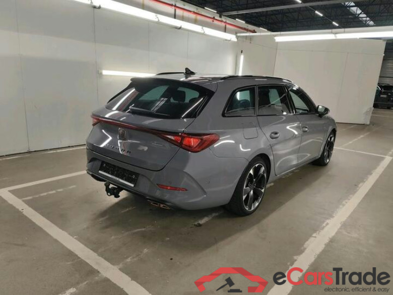 Cupra Leon ST Leon ST 1.4 e-Hybrid PHEV DSG (PHEV) 150kW/204pk  5D/P Auto-6 (Pneus 4 saisons) - CO2 indicative #4