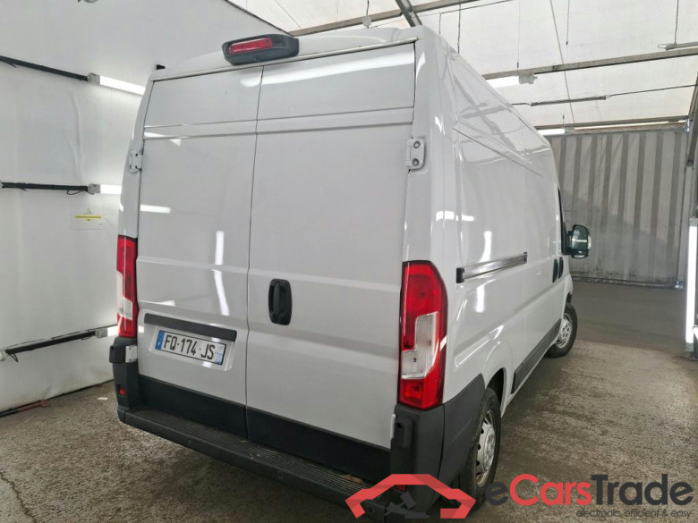 FIAT Ducato  2014  4P  Fourgon tôlé 3 0 M H2 2 3 Multijet 120 Pack Pro Nav #3