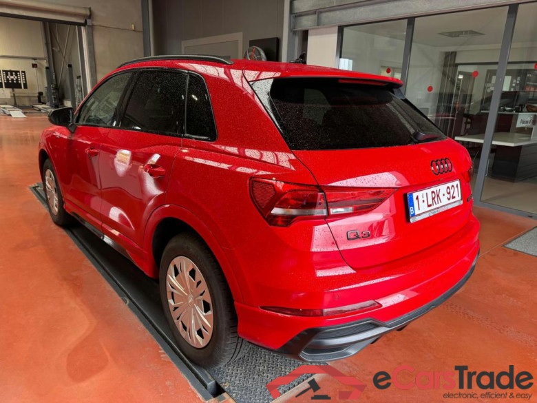 AUDI Q3 PHEV 45 TFSIe S line S tronic (180 kW) #3