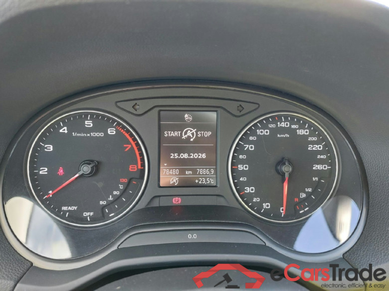 AUDI Q2 / 2016 / 5P / todoterreno Design 30 TFSI 85kW (116CV) (AC) #4