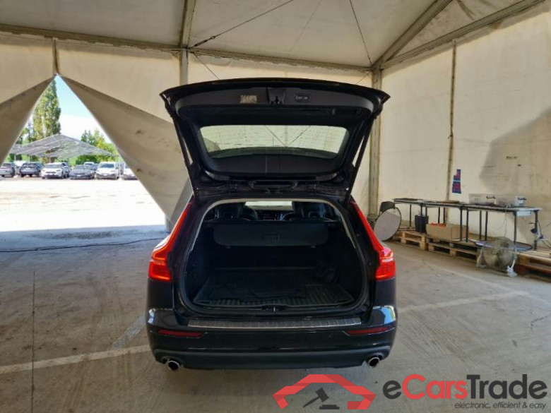 VOLVO V60 / 2019 / 5P / STATION WAGON B4 D AUTOM.MOM.BUSINESS PRO #5