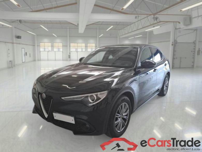 ALFA ROMEO STELVIO / 2017 / 5P / SUV 2.2 TURBO DIESEL 190CV BUSINESS AT8 Q4 #1