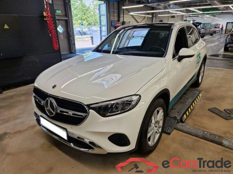 Mercedes-Benz GLC (BM 254)(06.2022->) DE - SUV5 GLC 200 EU6d, 4Matic Avantgarde, 2022 - 2024