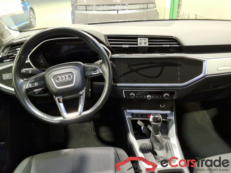 AUDI Q3 1.4 45 TFSI E S TRONIC #6