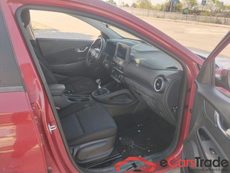 HYUNDAI Kona / 2020 / 5P / todoterreno 1.0 TGDI Maxx 4X2 #6