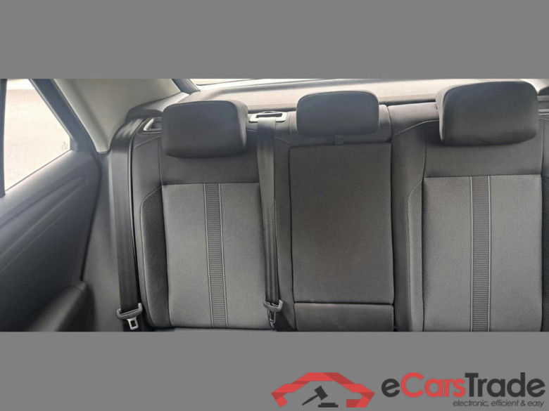 VOLKSWAGEN T-Roc 1.0 TSI Life #5