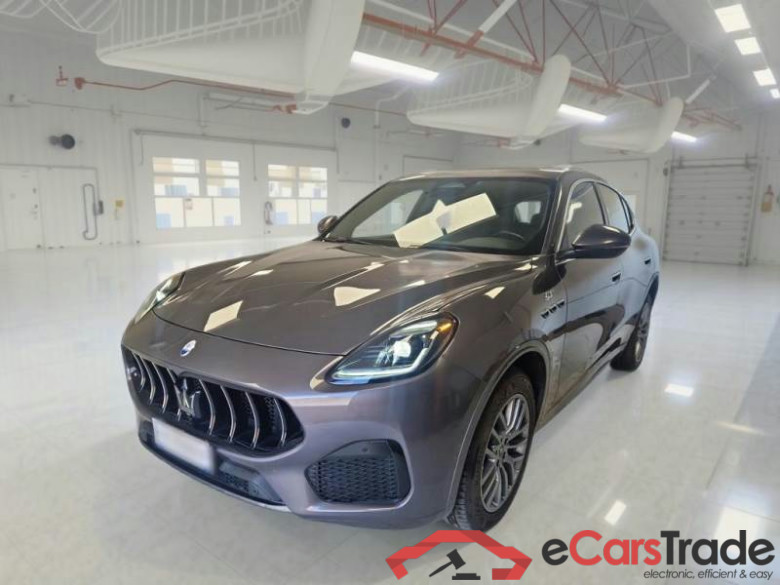 MASERATI GRECALE / 2022 / 5P / SUV 2.0 250CV MHEV GT Q4 AUTO