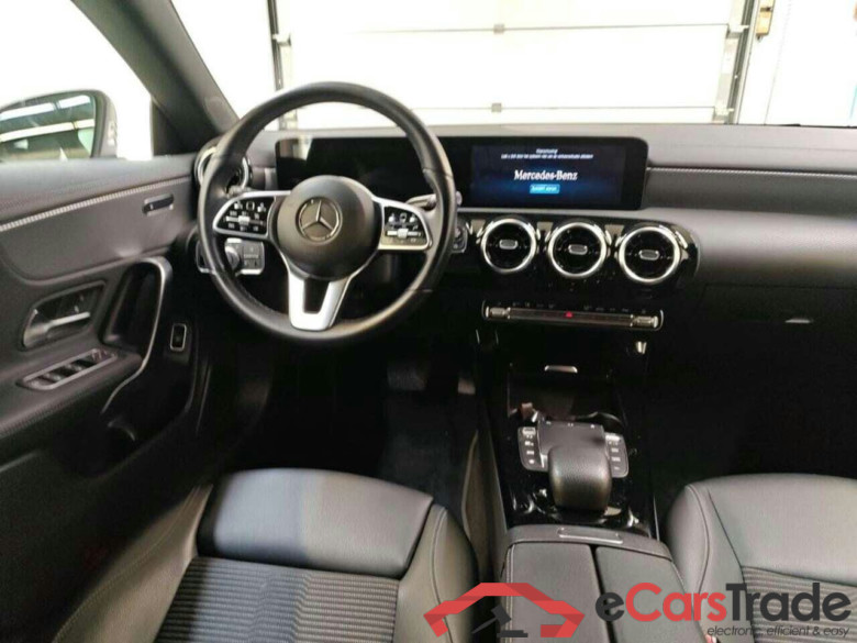 MERCEDES-BENZ CLA-klasse Shooting Brake 180 Bns Solution #3
