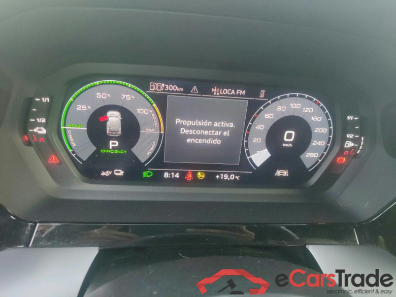 AUDI A3 / 2020 / 5P / berlina con portón Sportback Black 45 TFSI e Comp S tronic #4