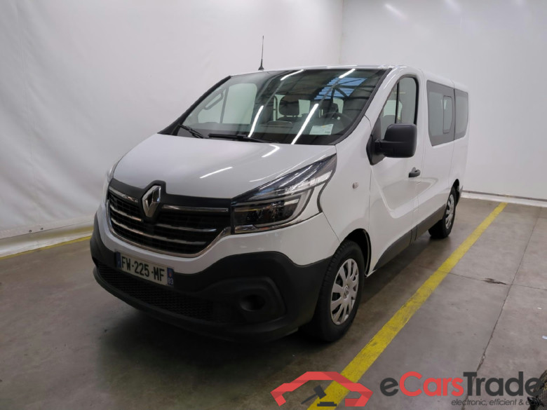 RENAULT Trafic / 2019 / 4P / Combi Zen L1 dCi 120 S&S - 8 pl