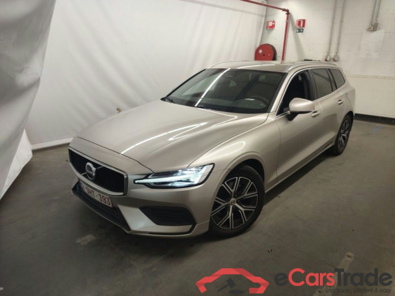Volvo V60 B3 Core DCT 5d