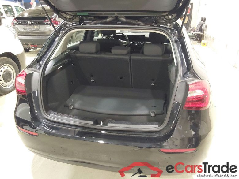MERCEDES-BENZ CLASS A (W177) A 160 Business Solution #3