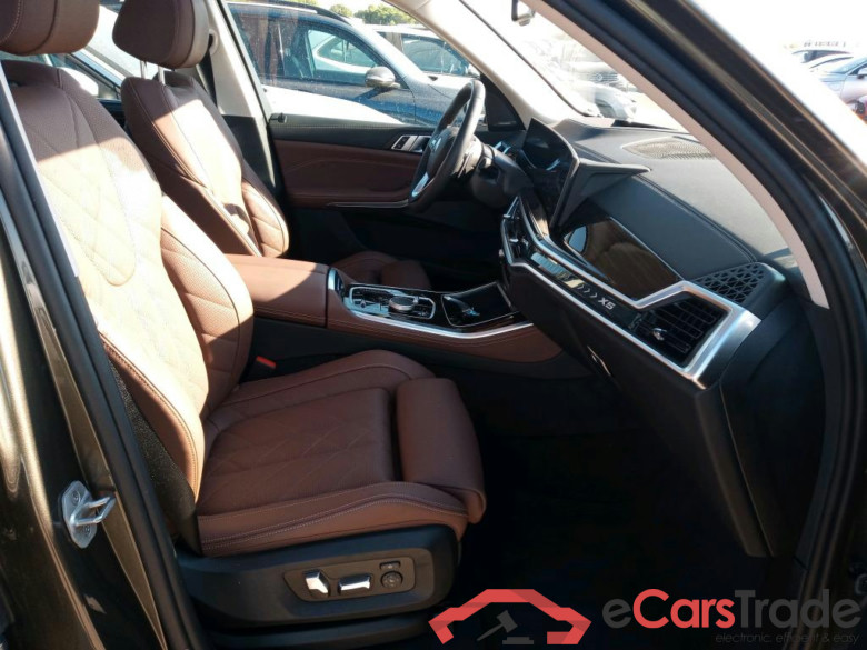 Serie X5 50e xDrive xLine 3.0 490CV AT8 E6d #6