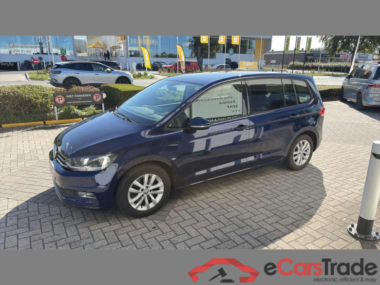 VOLKSWAGEN Touran 1.4 TSI Trendline DSG #1
