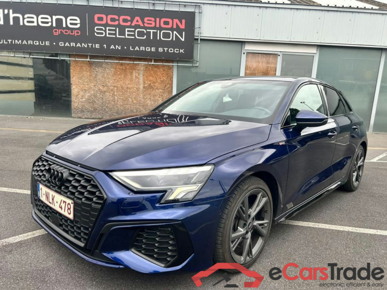 AUDI A3 Sportback Audi A3 Sportback Sport Edition 30 TFSI 81(110) kW(ch) S tronic #1