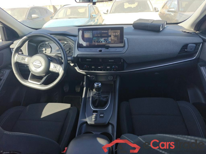 NISSAN QASHQAI / 2024 / 5P / todoterreno DIG-T 103kW (140CV) mHEV 4x2 Acenta #3