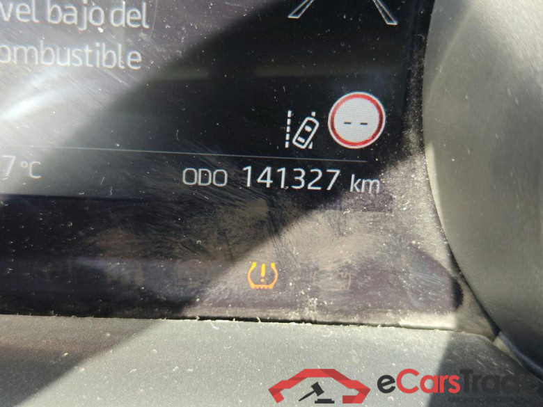 TOYOTA Yaris Cross / 2021 / 5P / todoterreno 1.5 120H Business Plus #5