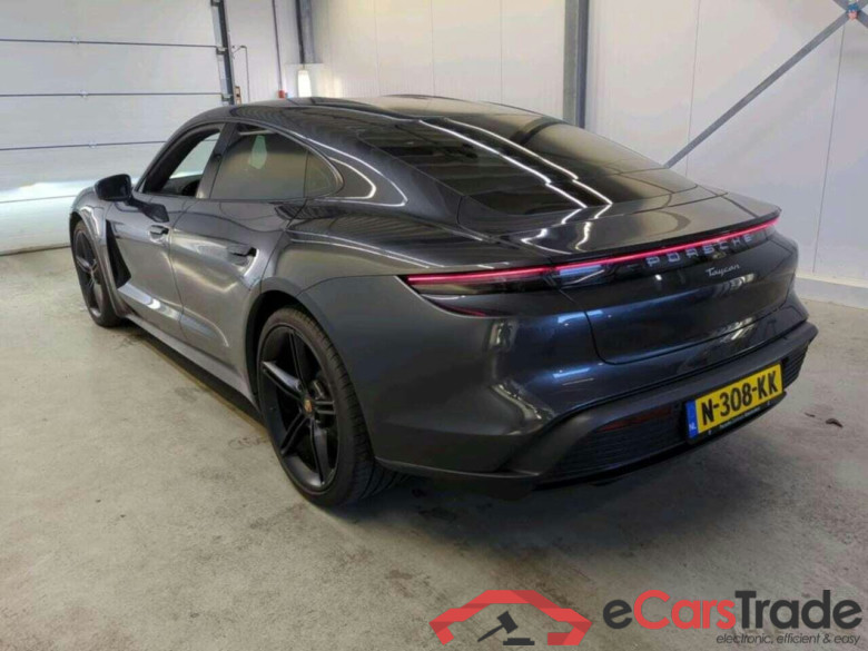 PORSCHE Taycan Performance 84kWh #6