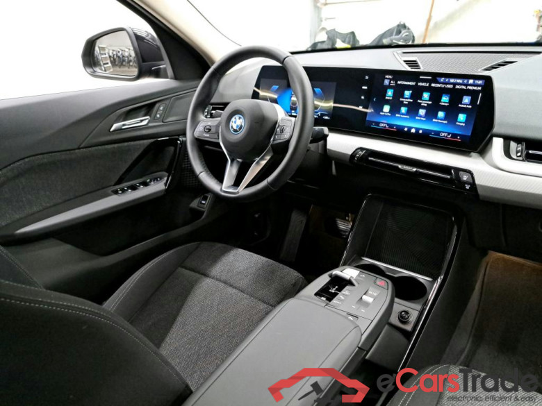 BMW iX2 xDrive30 Aut. LED LC-Pro Navi-Pro KeylessGo Klima PDC ... #3