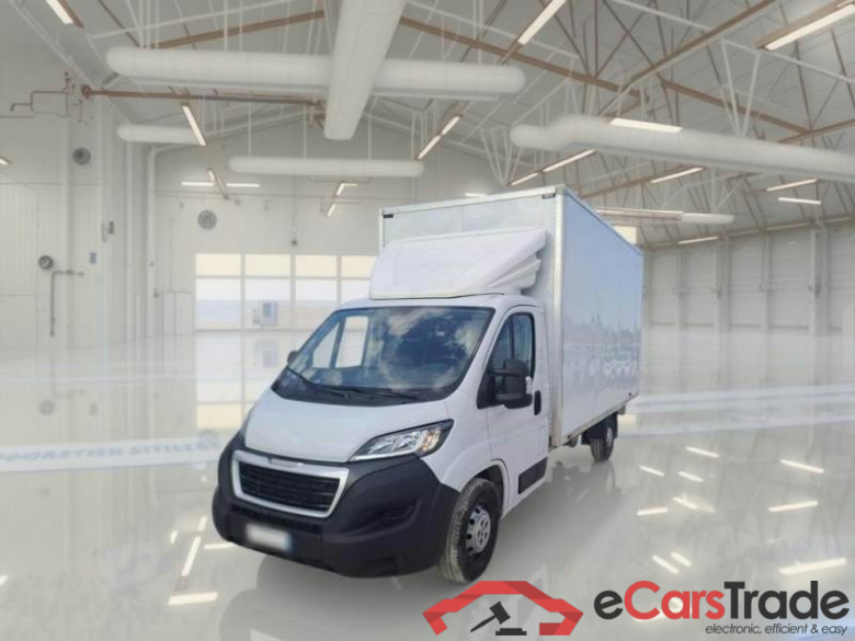 PEUGEOT BOXER / 2014 / 4P / FURGONE 333 L2H2 2.2 BLUEHDI 140CV SeS #1