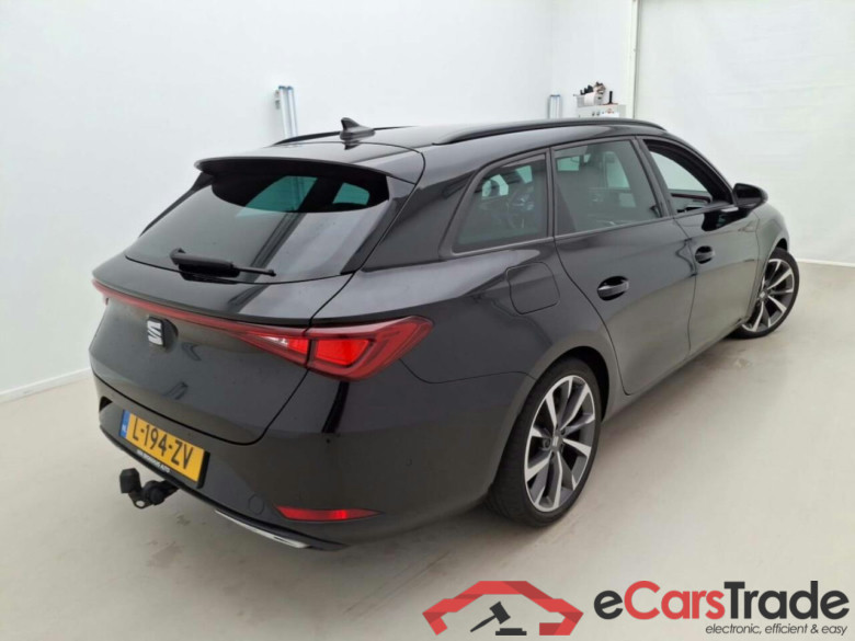 SEAT Leon Sportstourer 1.5 eTSI FR Bns Int DSG #2