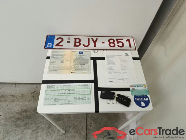 Skoda Superb Combi 2.0 CRTDI 90kW DSG7 Clever 5d #4