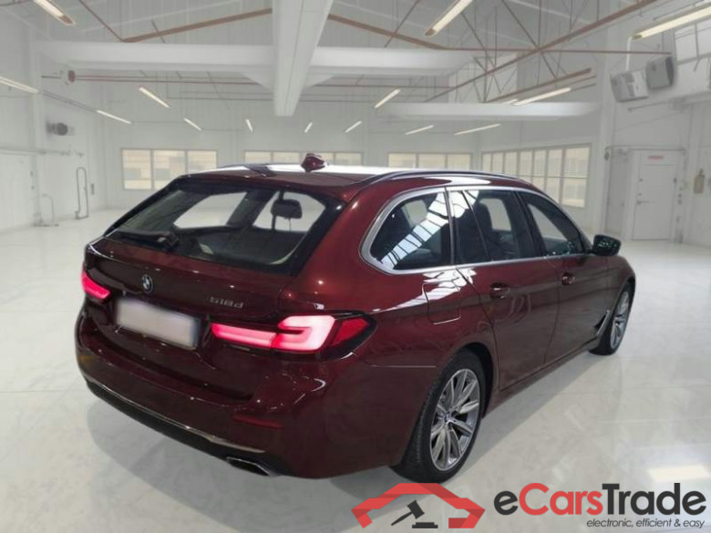BMW SERIE 5 / 2020 / 5P / STATION WAGON 518D LUXURY TOURING #2