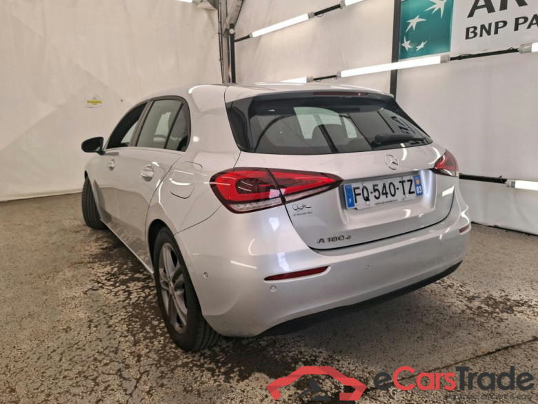 MERCEDES-BENZ Classe A Compact / 2018 / 5P / Berline A 180 d Business Line #2