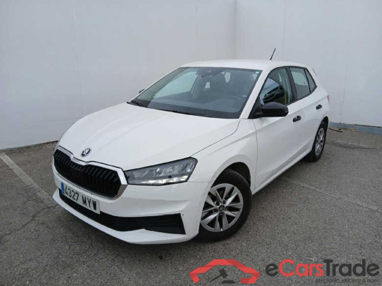 Fabia Essence 1.0 TSI 95CV MT5 6E