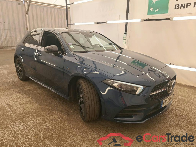 MERCEDES-BENZ Classe A Compact / 2018 / 5P / Berline A 250 e AMG Line 8G-DCT #5
