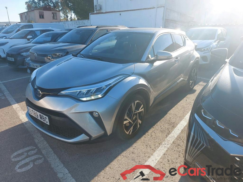 TOYOTA C-HR / 2019 / 5P / todoterreno 2.0 180H Advance #1