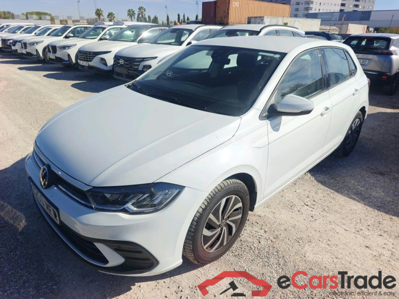 VOLKSWAGEN Polo / 2021 / 5P / berlina con portón Life 1.0 TSI 70kW (95CV) #1