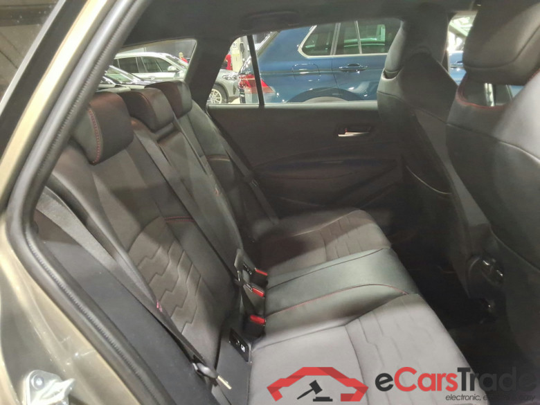 TOYOTA COROLLA TOURING SPORTS - 2019 2.0 Hybrid Premium Plus e-CVT #5