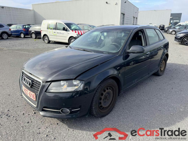 AUDI A3 Sportback 1.6 TDi e Attraction Start/Stop DPF