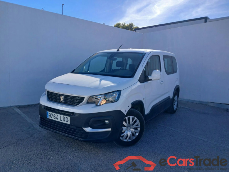 PEUGEOT Rifter / 2018 / 4P / combi Active Standard BlueHDi 73kW (IND)