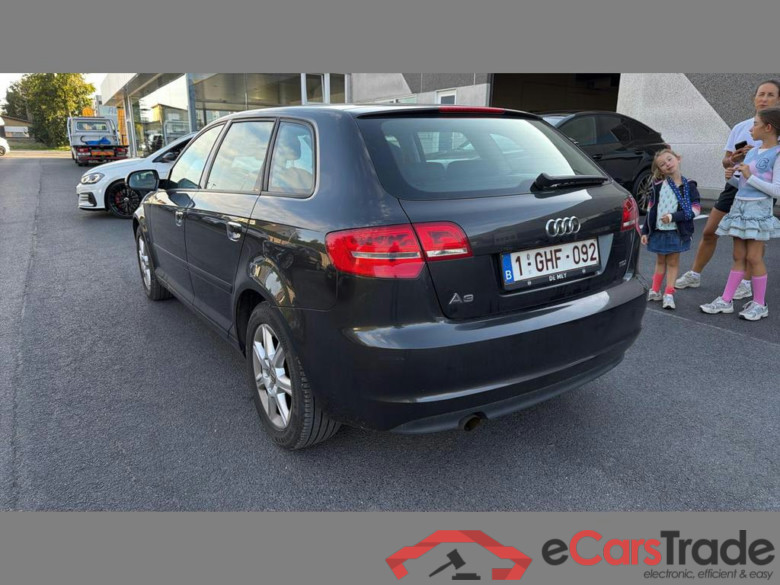 AUDI A3 Sportback Dsl 1.6 TDi Ambiente Start/Stop DPF #3
