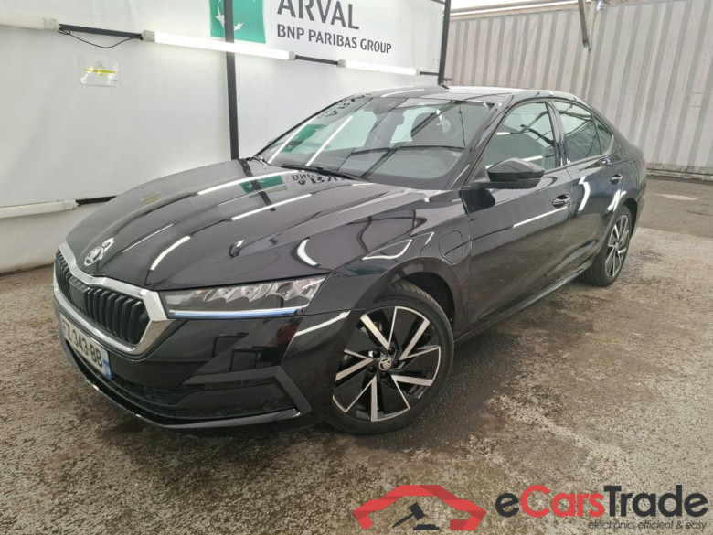 SKODA Octavia / 2020 / 5P / Berline 1.4 TSI PHEV iV 204 DSG6e Business