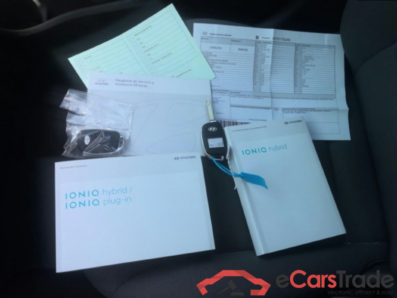 HYUNDAI IONIQ / 2019 / 5P / berlina con portón 1.6 GDI HEV Klass DCT #5