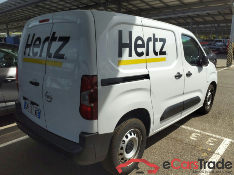 OPEL Combo  OPEL Combo  CARGO HDI 100 TAILLE M 950KG + PACK CHANTIER + CAMERA AR + RADIO DAB TABLETTE 8’’ #3