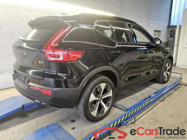 Volvo XC40 (2017->) DE - SUV5 B4 2WD EU6d, Plus Dark, (Facelift) 2022 - 2024 #3
