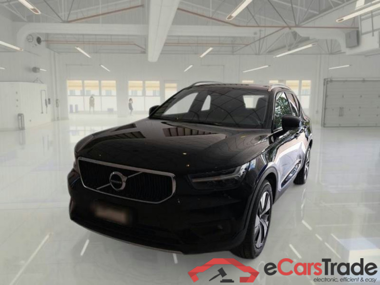 VOLVO XC40 / 2017 / 5P / SUV D3 GEARTRONIC BUSINESS PLUS #1
