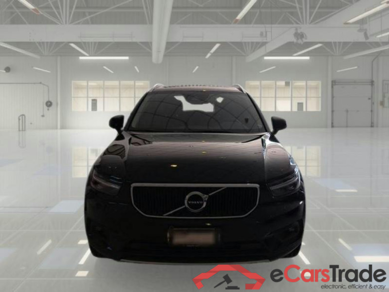 VOLVO XC40 / 2017 / 5P / SUV D3 GEARTRONIC BUSINESS PLUS #6