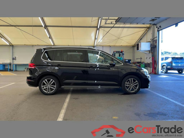 VOLKSWAGEN Touran 1.5 TSI Business OPF DSG #6